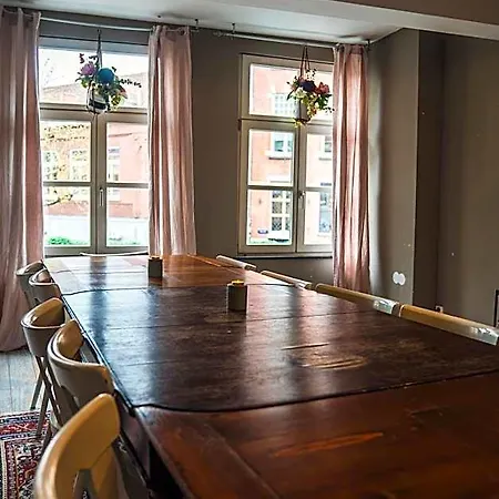 Milk And Cookies Bed & Breakfast 3*