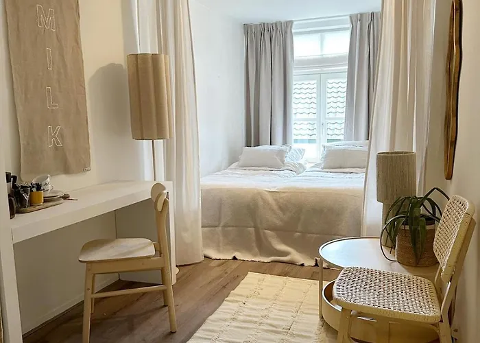 Bed and Breakfast Milk And Cookies